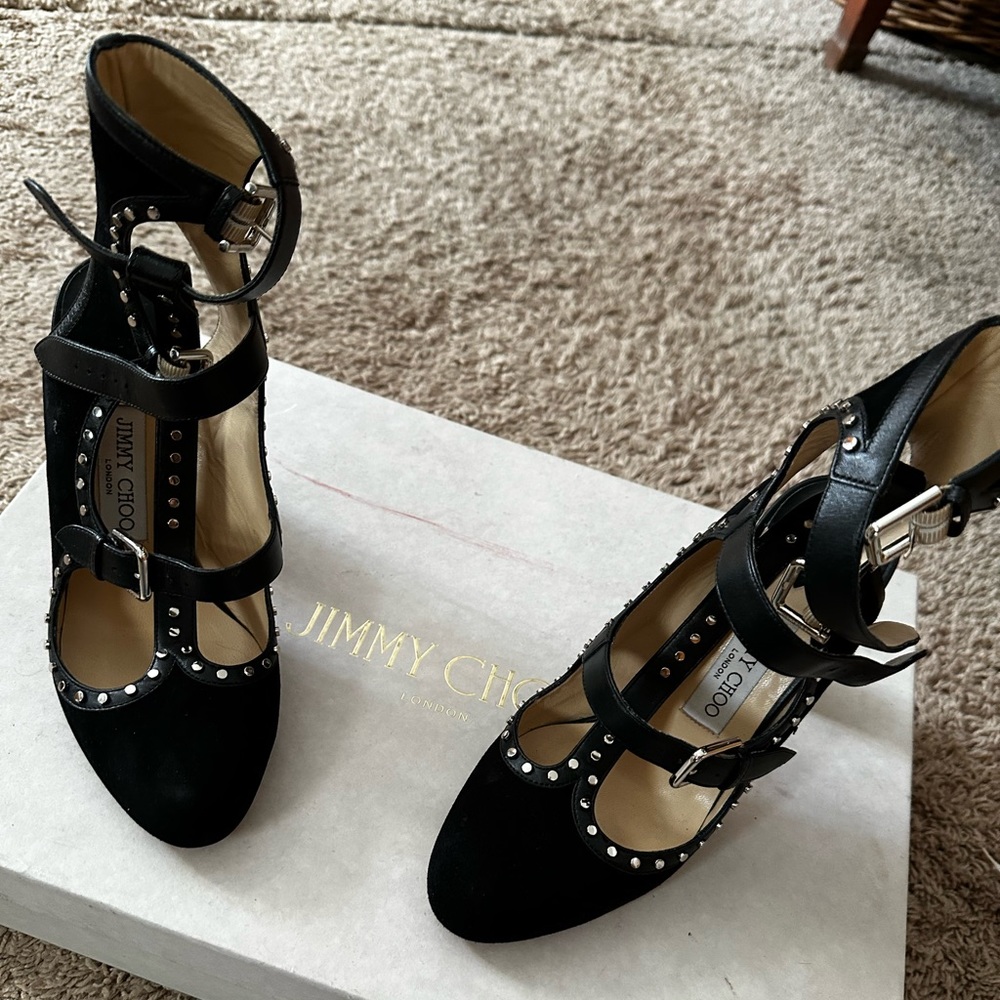 Jimmy Choo - Velvet and Black Pumps